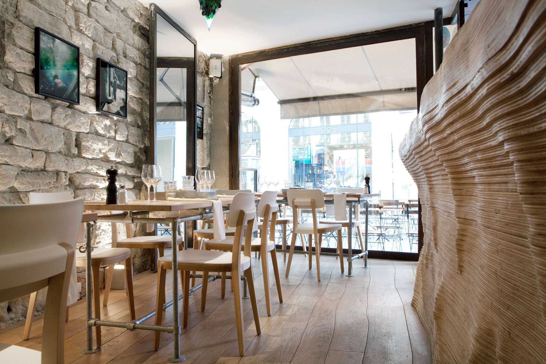 <span>LA FAILLE</span> Restaurant