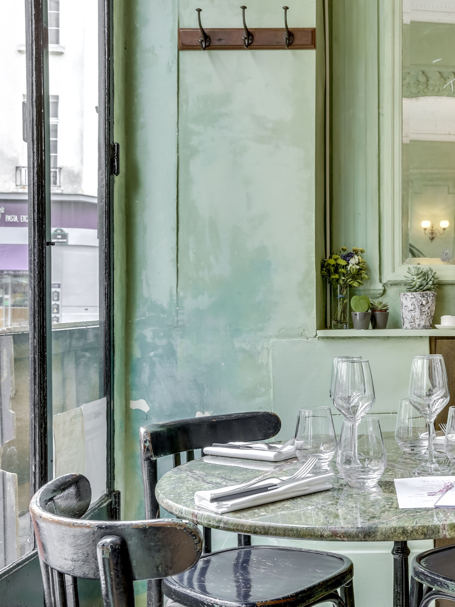 <span>MARGUS</span> Restaurant
